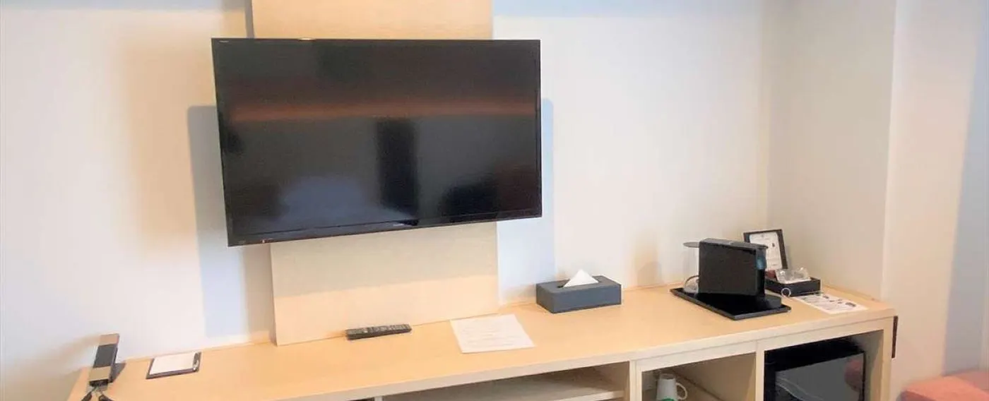 ห้องซูพีเรียทวิน บริเวณรอบโต๊ะ