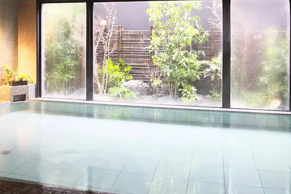 ห้องอาบน้ำรวม