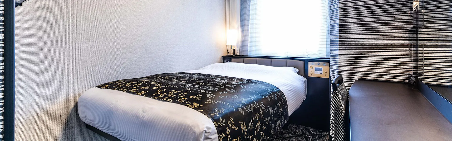 アパホテル〈なんば南 恵美須町駅〉(新世界)