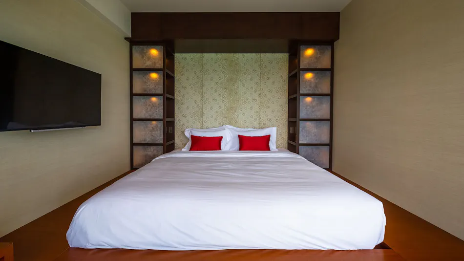 Oile by Zayra Resorts
