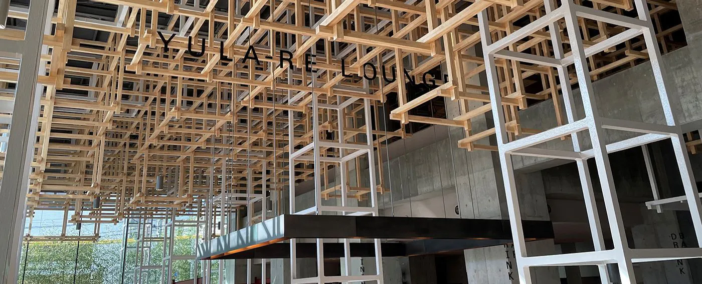 開放感のあるエントランス・ロビー