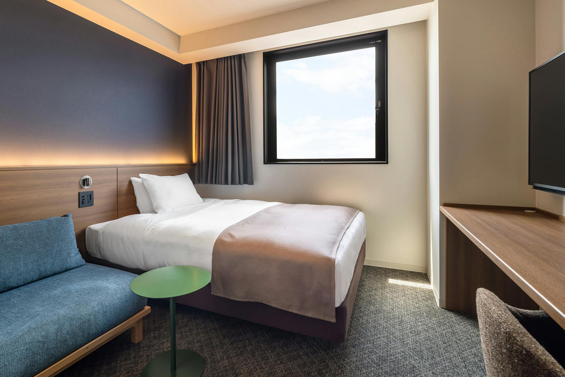 AURUM MISAWA（オーラム　ミサワ）