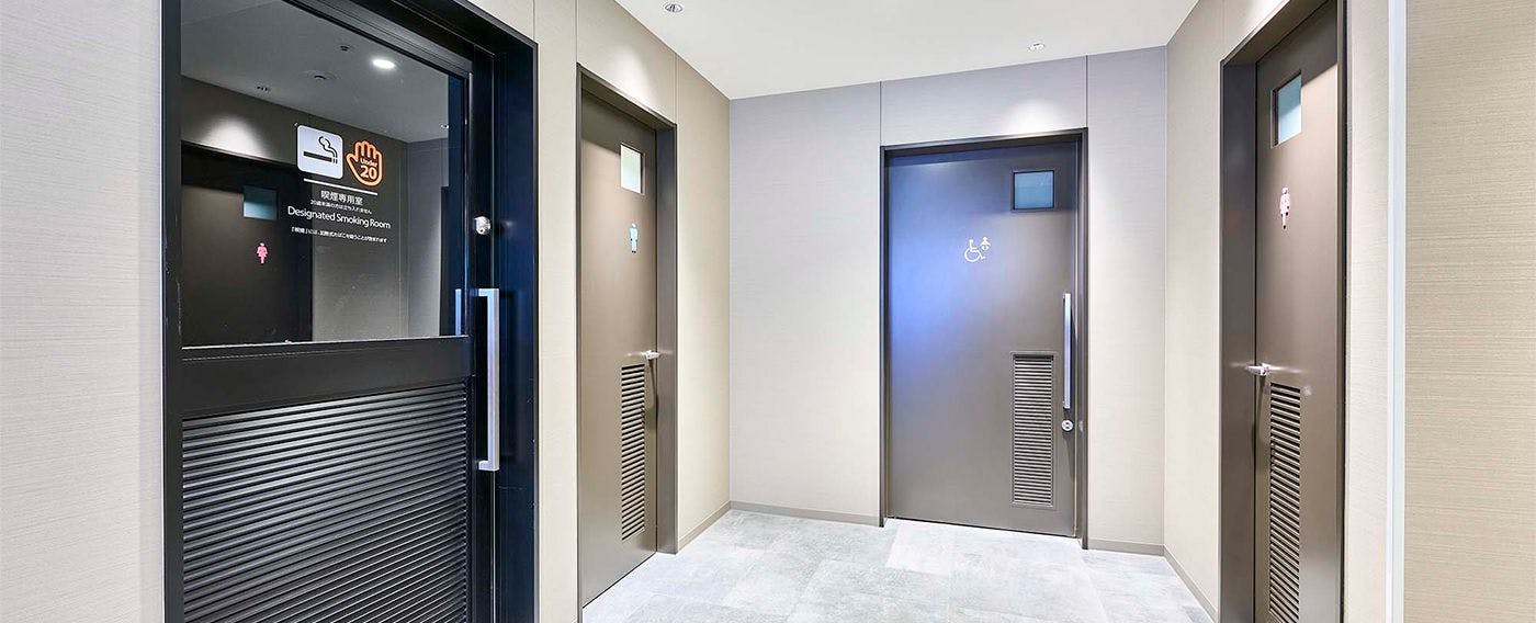 喫煙ブース（2階、11階、13階）