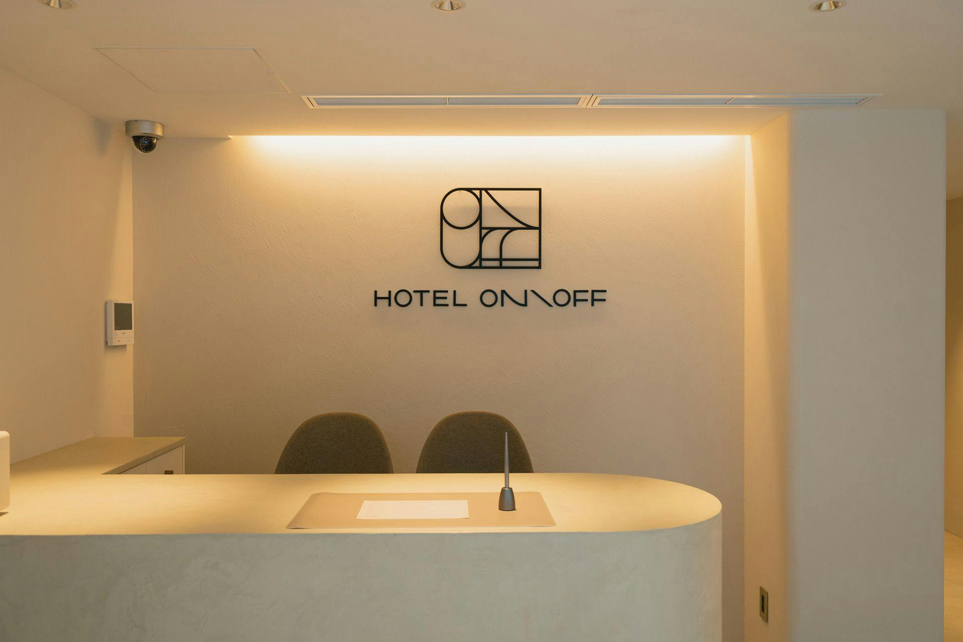 HOTEL ON/OFF