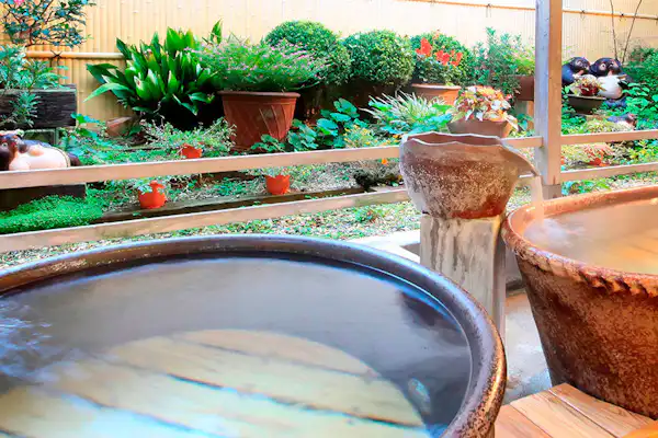 น้ำพุร้อน