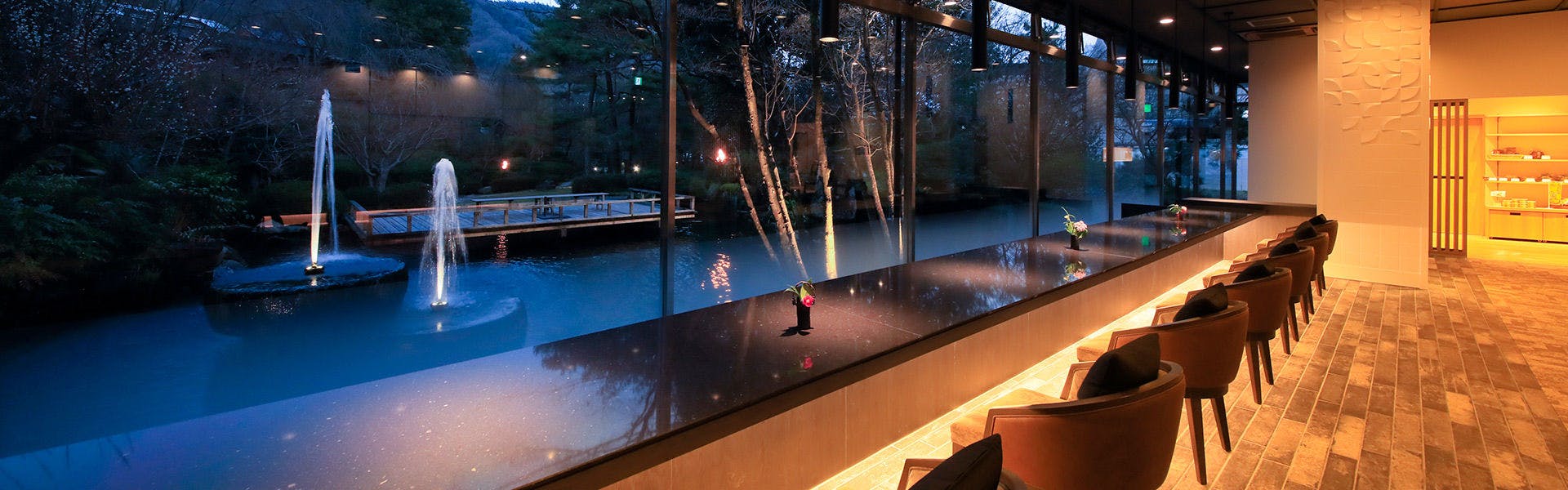 湯坂温泉郷　賀茂川荘