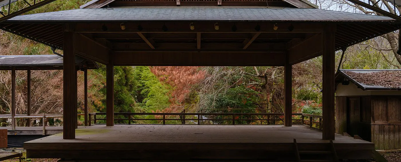 ที่พักน้ำพุร้อนแสนผ่อนคลายที่อบอวลด้วยวัฒนธรรมญี่ปุ่นอันงดงามเหนือกาลเวลา