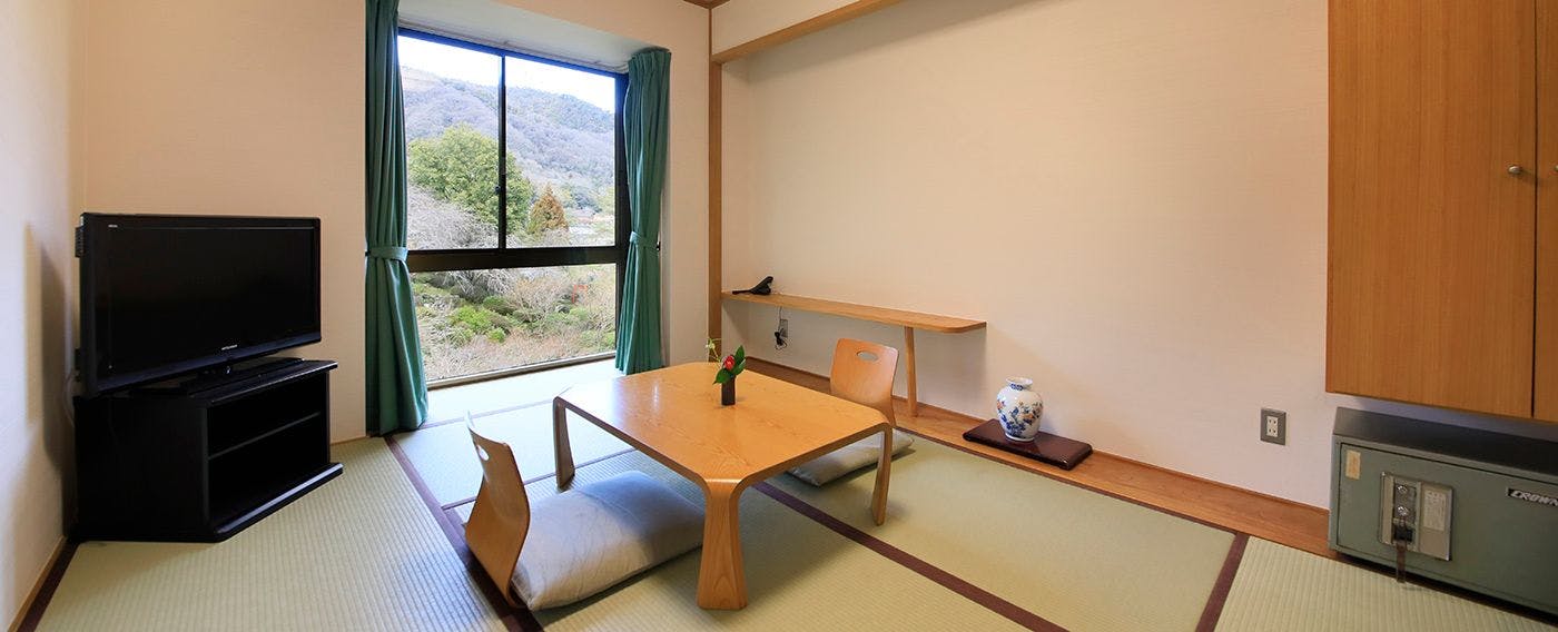 湯坂温泉郷　賀茂川荘