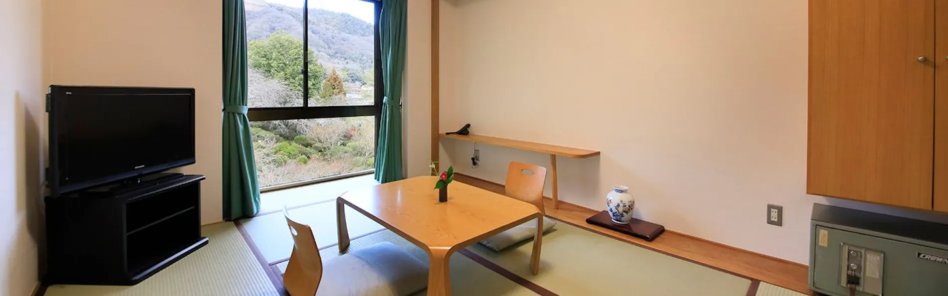 湯坂温泉郷 賀茂川荘