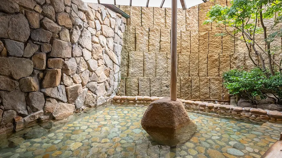 Kaike Onsen Kaike Tsuruyama Sarasa no Yado: A Lodge that Plays the Melody of the Four Seasons
