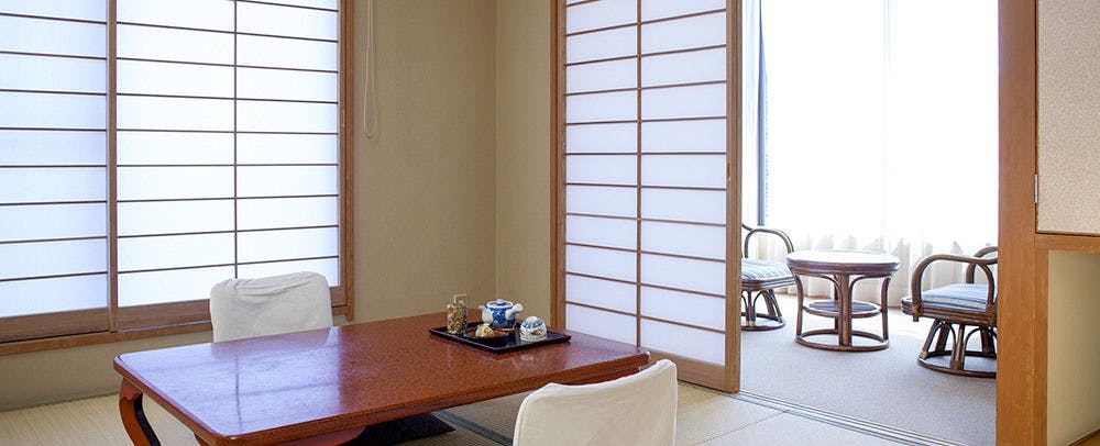 Shinshu Shimosuwa Onsen Gin Getsu