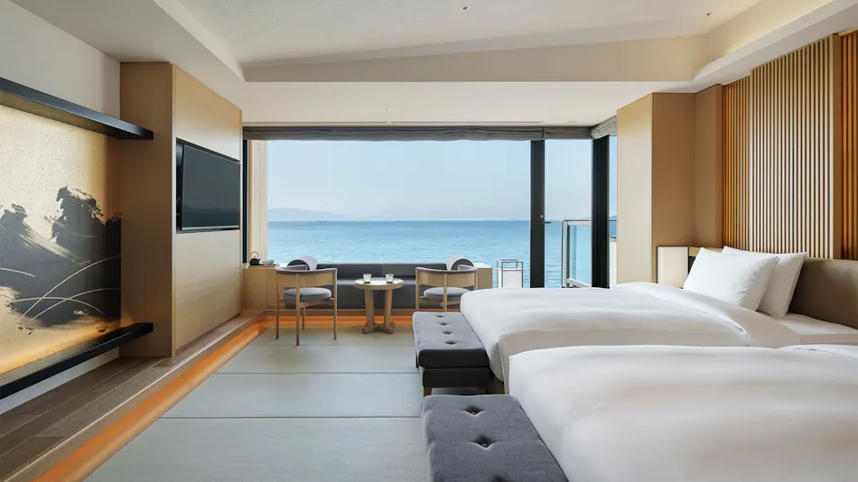 Ginpaso Inn with Spectacular Open-Air Bath