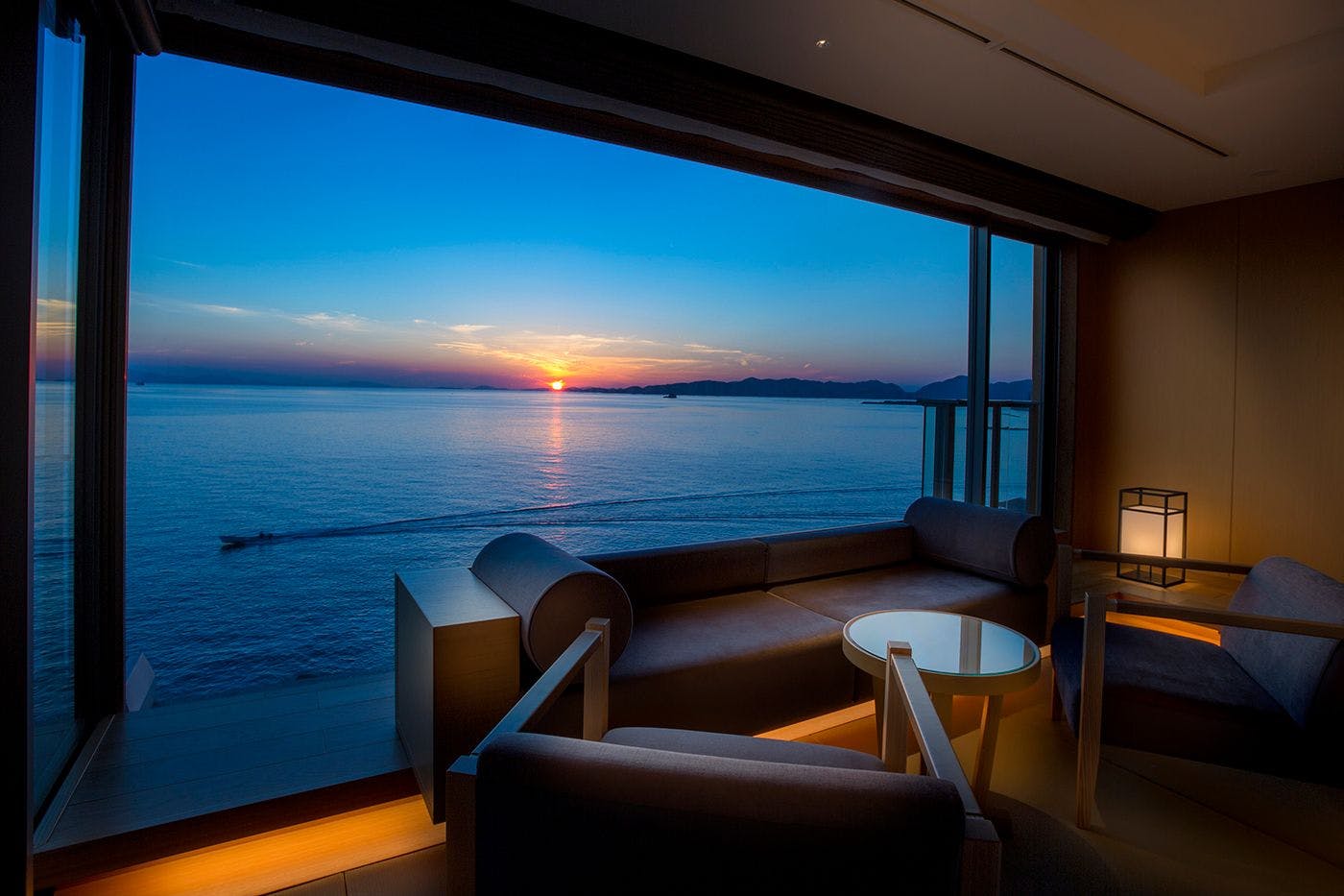 絶景露天風呂の宿　銀波荘