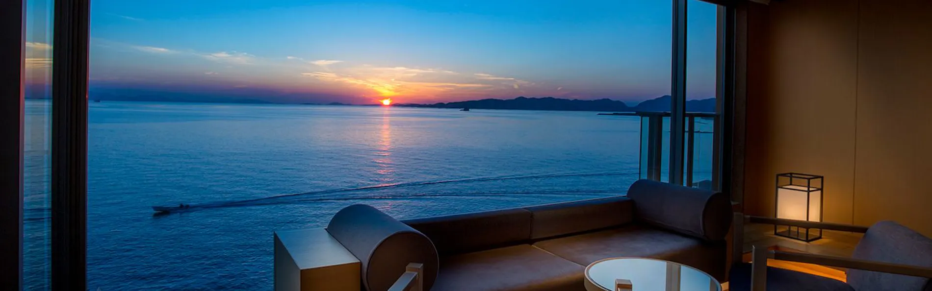 絶景露天風呂の宿 銀波荘