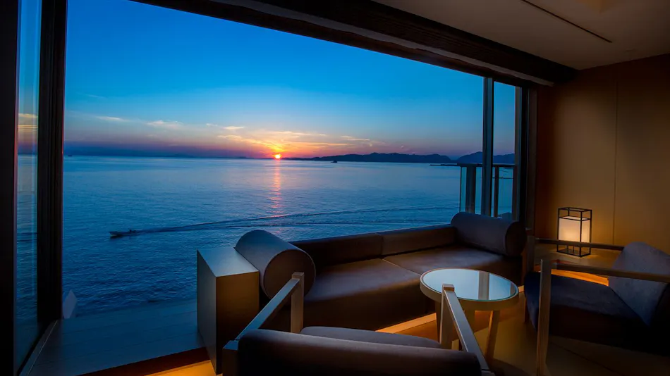 Ginpaso Inn with Spectacular Open-Air Bath