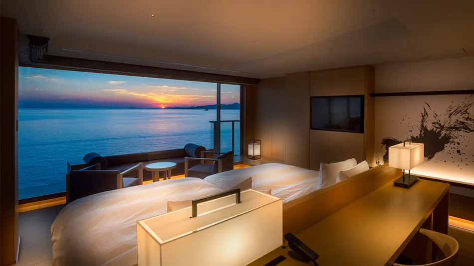 Ginpaso Inn with Spectacular Open-Air Bath