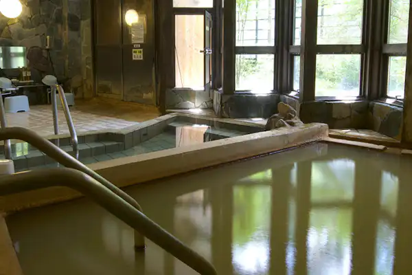 น้ำพุร้อน