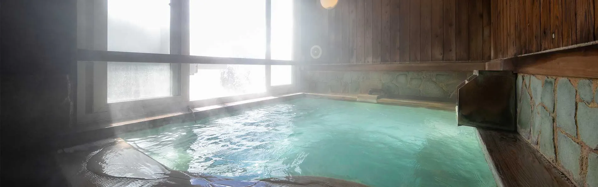 五感の湯つるや