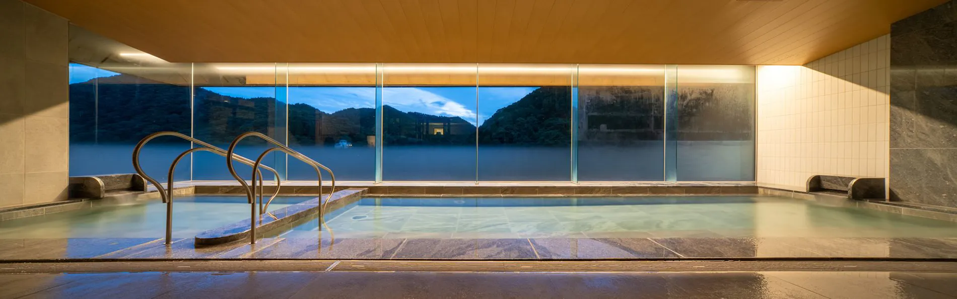 萩姫の湯 栄楽館