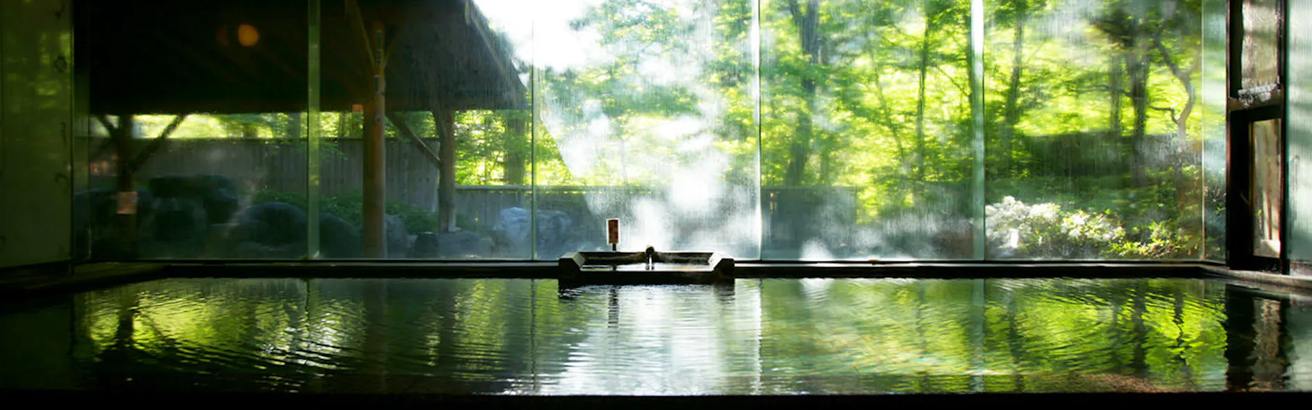 積善館(本館)