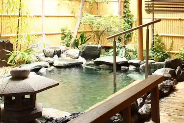 ห้องน้ำ