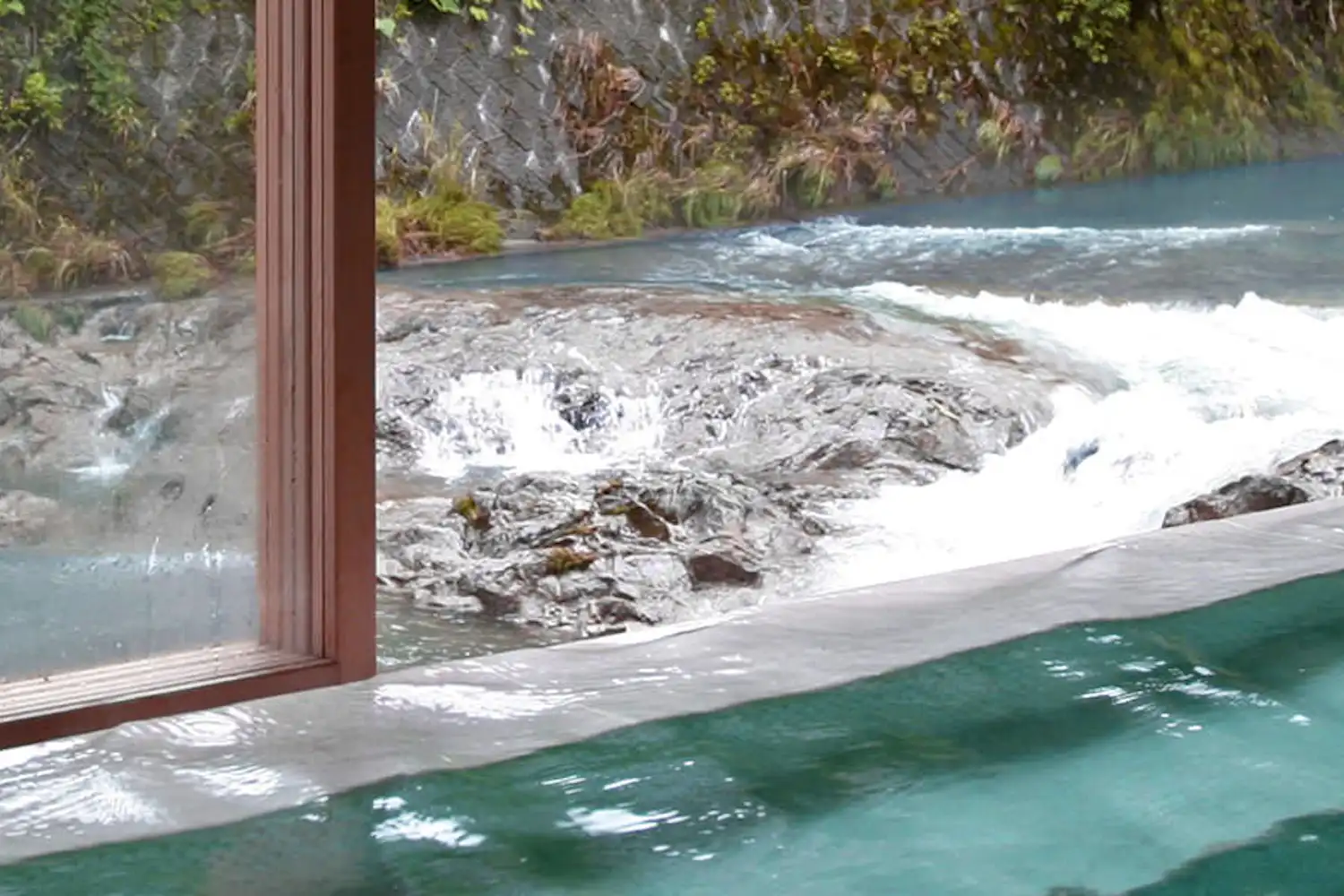 น้ำพุร้อน