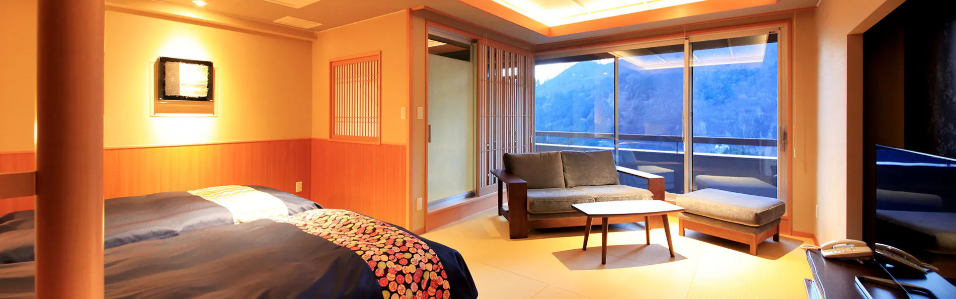 源泉湯の宿 千の谷