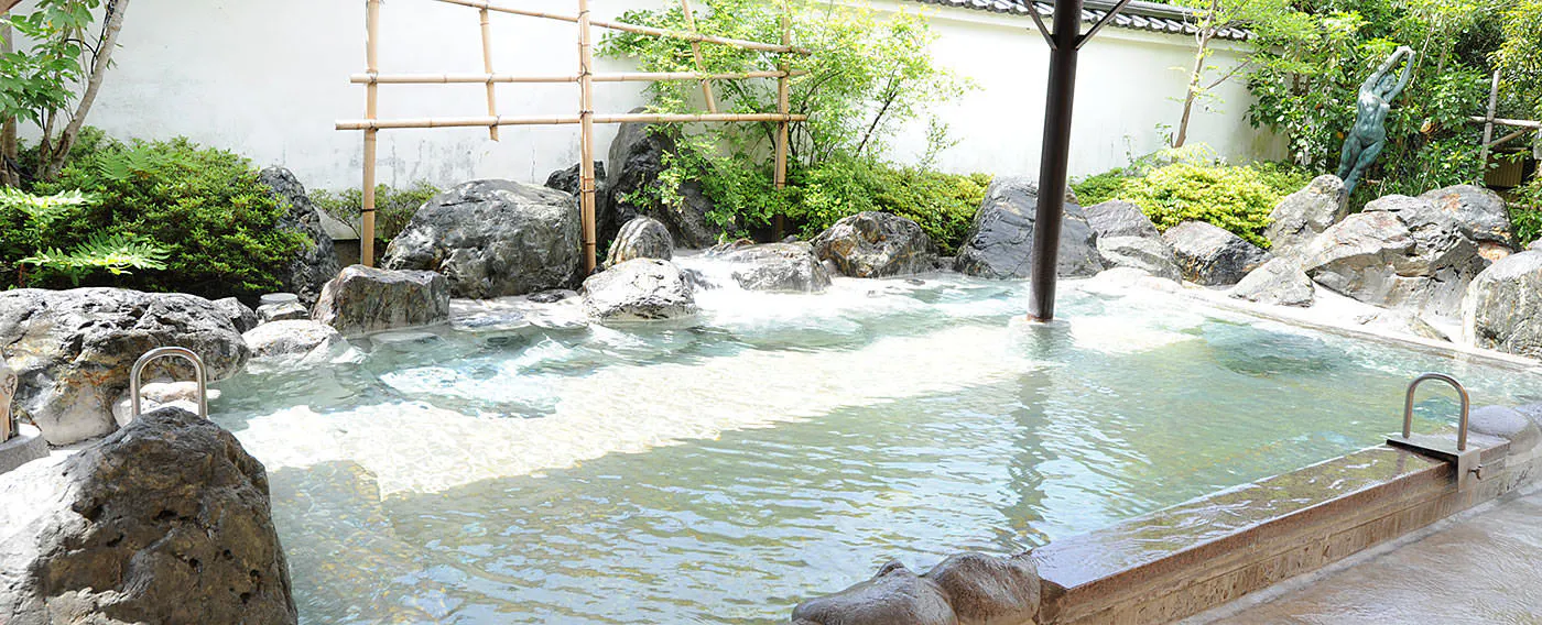 観音湯 露天風呂