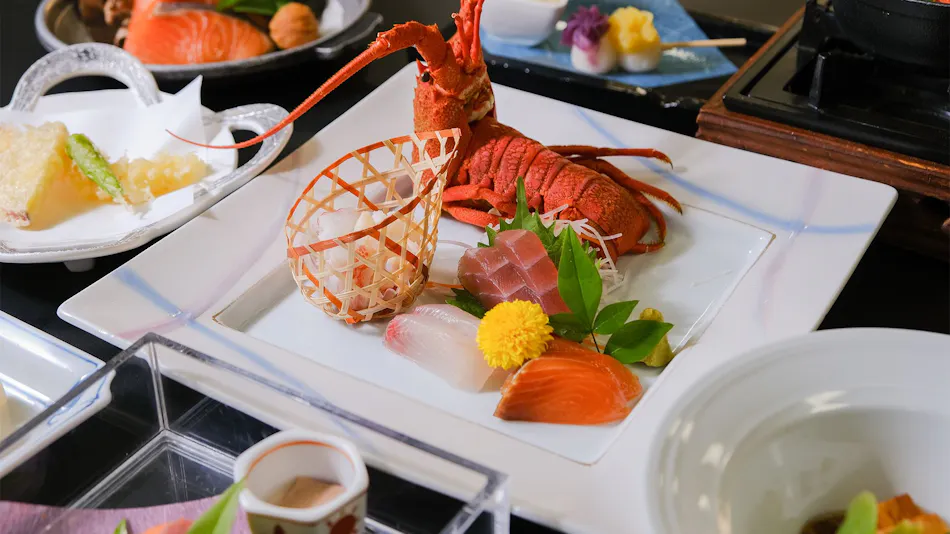 Tenku Kaiyu no Yado Suehiro