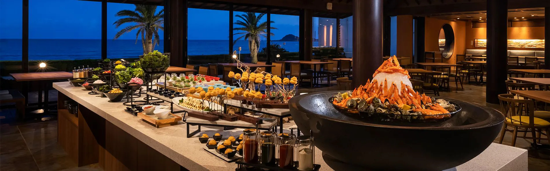 鴨川グランドホテル