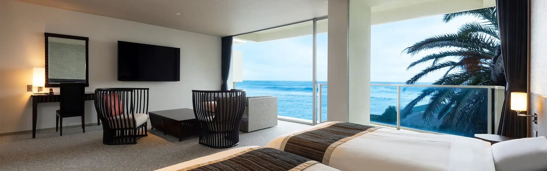 鴨川グランドホテル