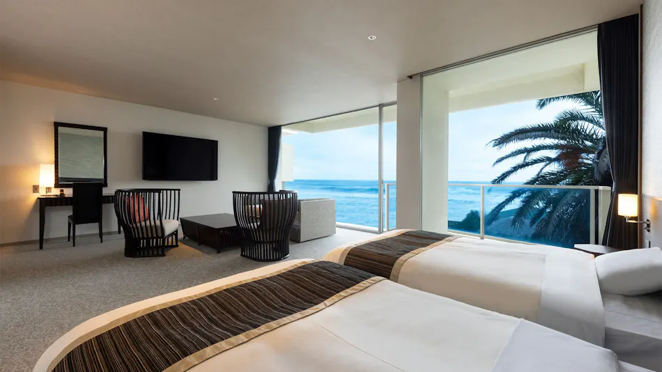 Kamogawa Grand Hotel