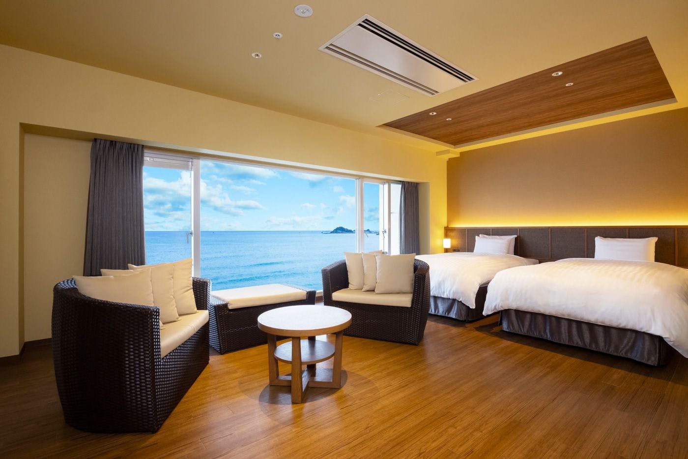 Kamogawa Grand Hotel