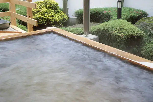 น้ำพุร้อน