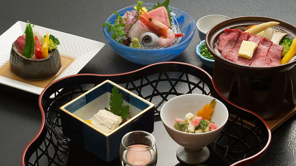 Kansui-en Kakuraku