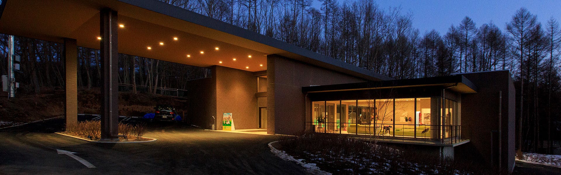 ภายนอกอาคาร