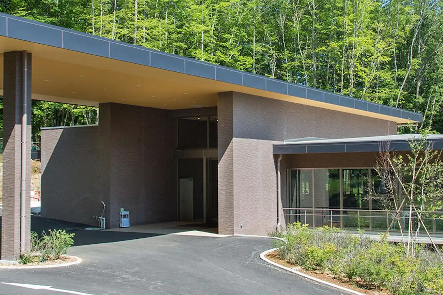 ภายนอกอาคาร