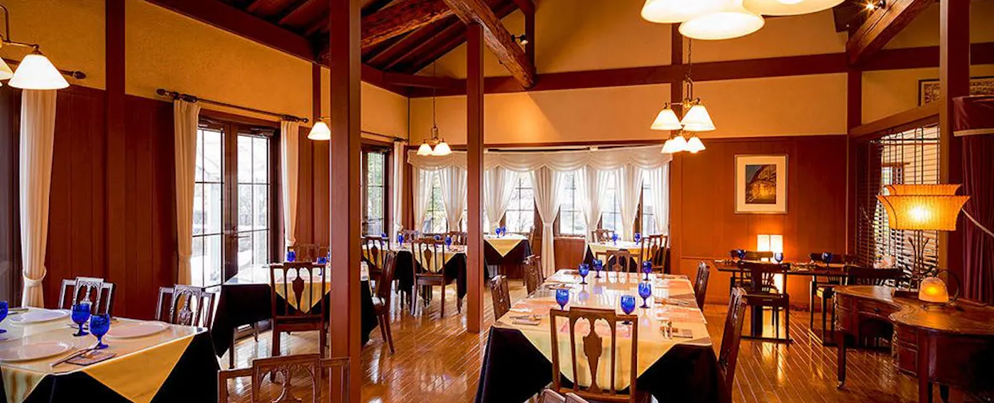 レストラン「夢味亭」