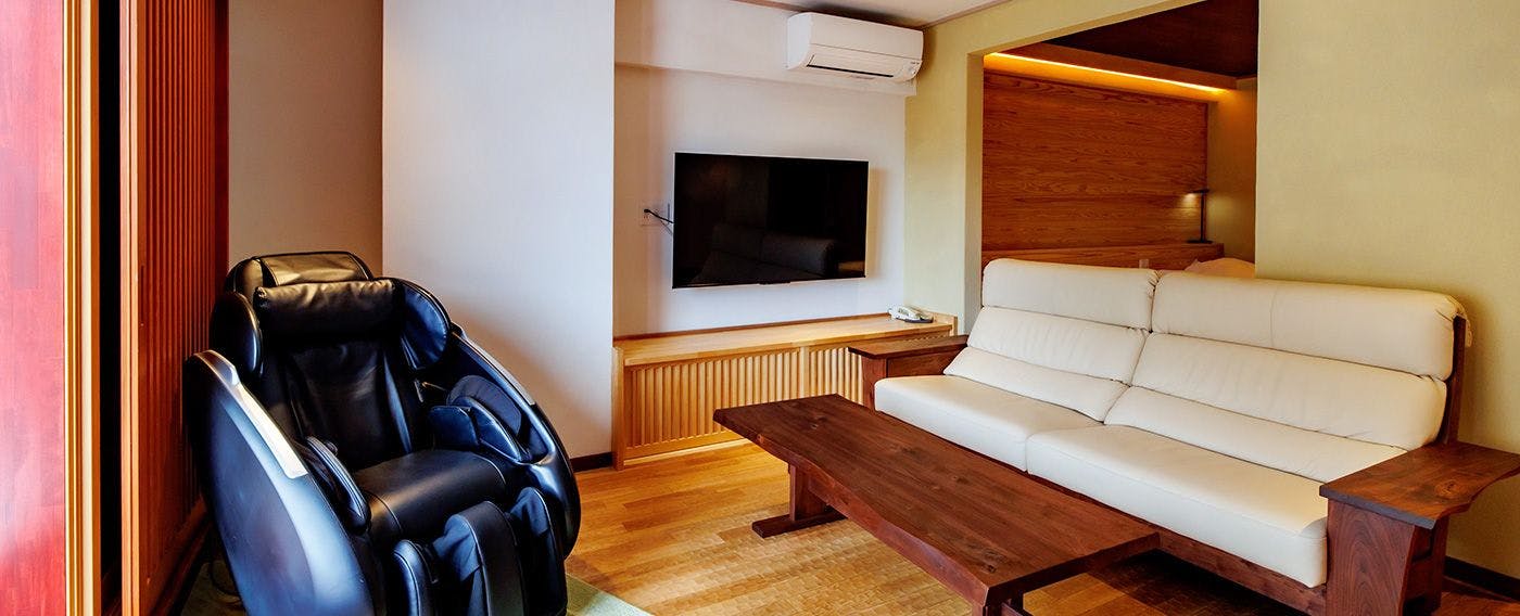 Shiga Kogen Shiroi Onsen Keikoku no Yu