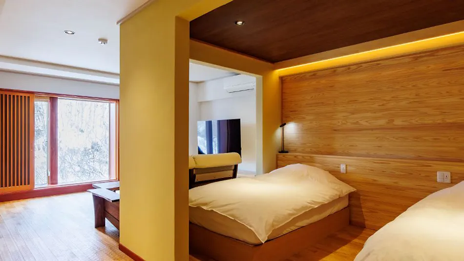 Shiga Kogen Shiroi Onsen Keikoku no Yu