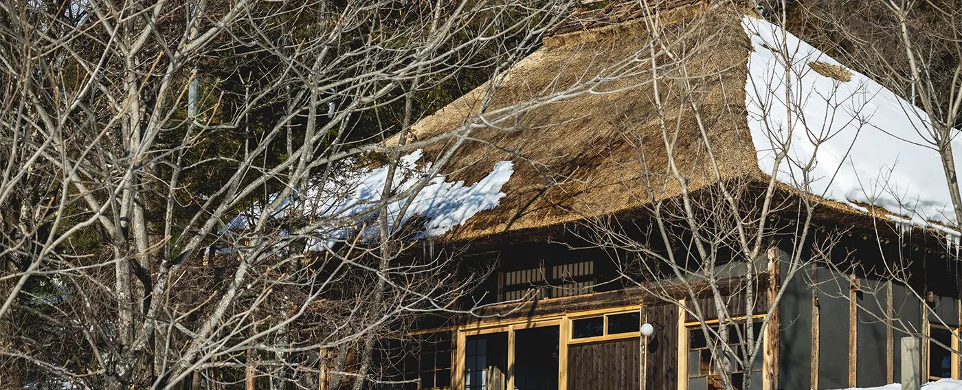 茅葺の家