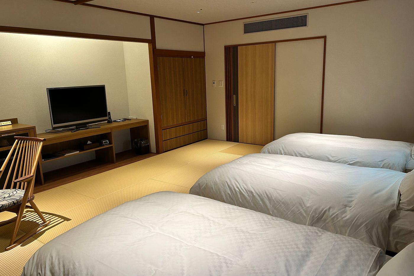 Hokuriku Toyama Japan's Famous Hot Spring Kintaro Onsen