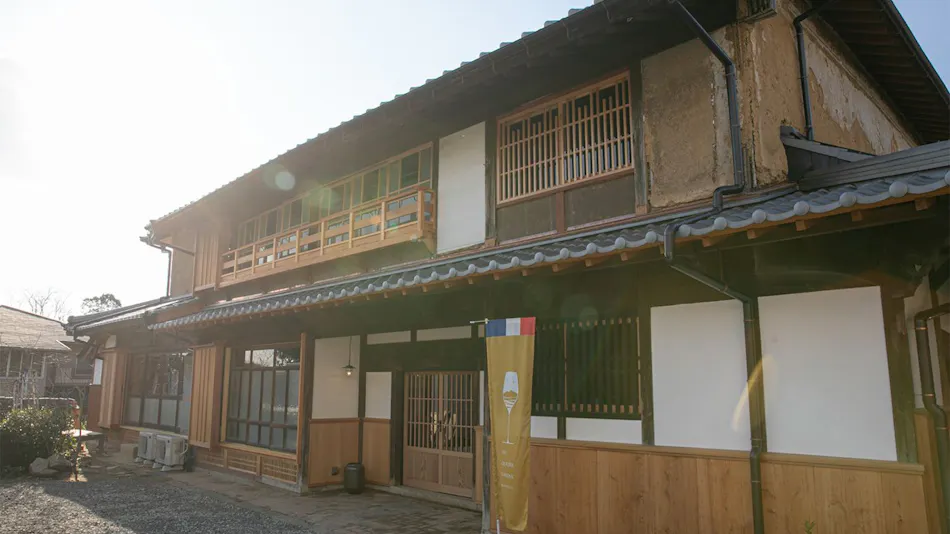 Auberge Kara Munakata with ritomaru