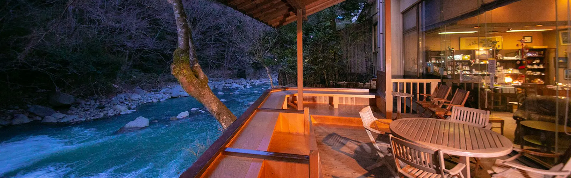 鶴井の宿 紫雲荘