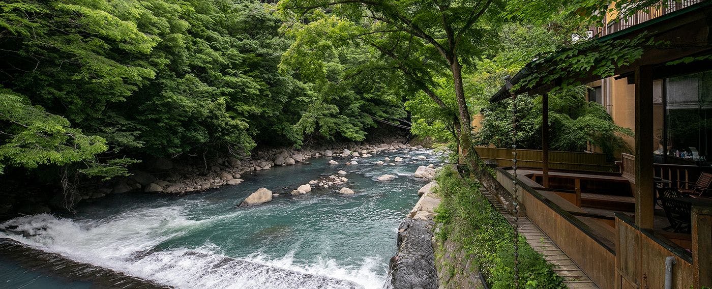 鶴井の宿　紫雲荘