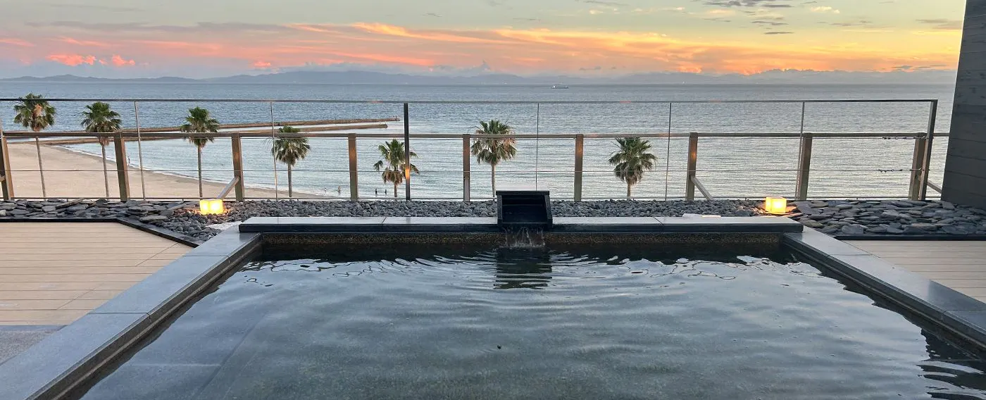 屋上露天風呂「天上の湯」