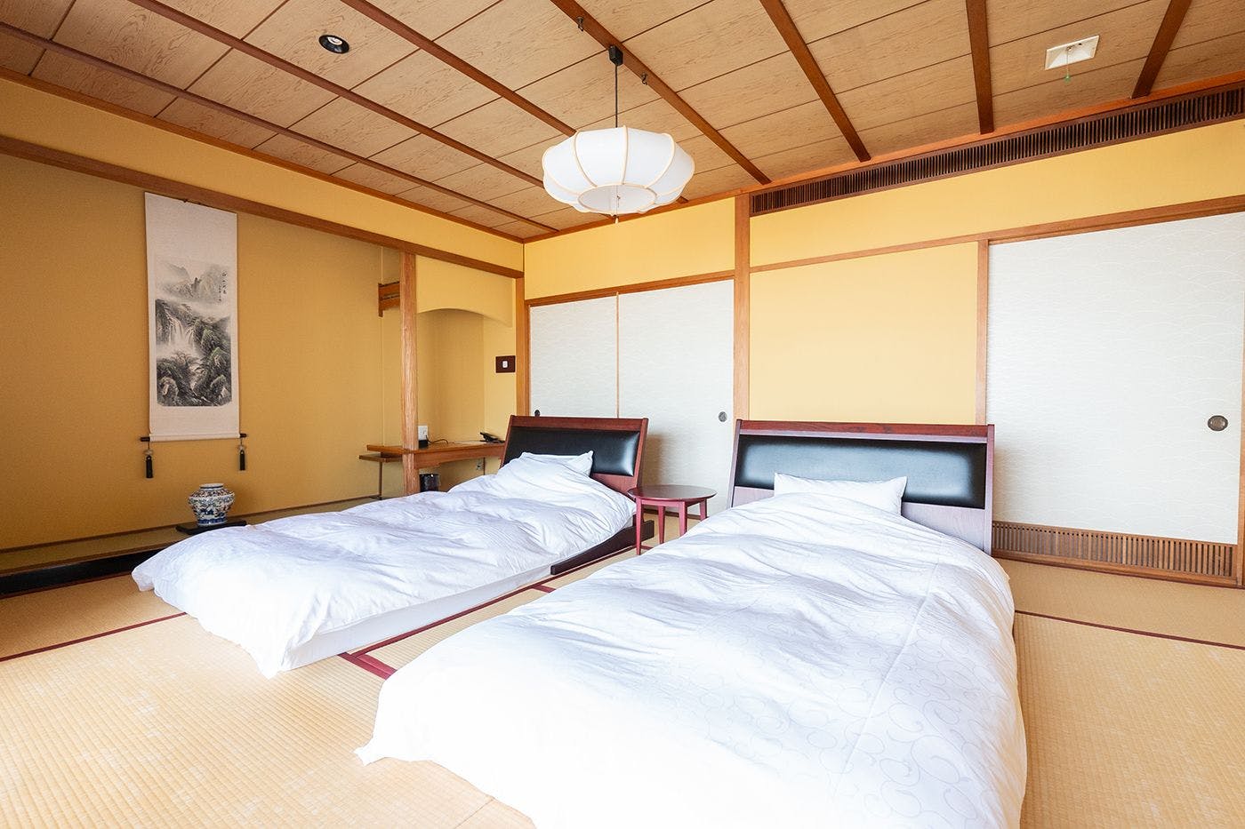 Minamichita Utsumi Onsen "Sumie Chita"