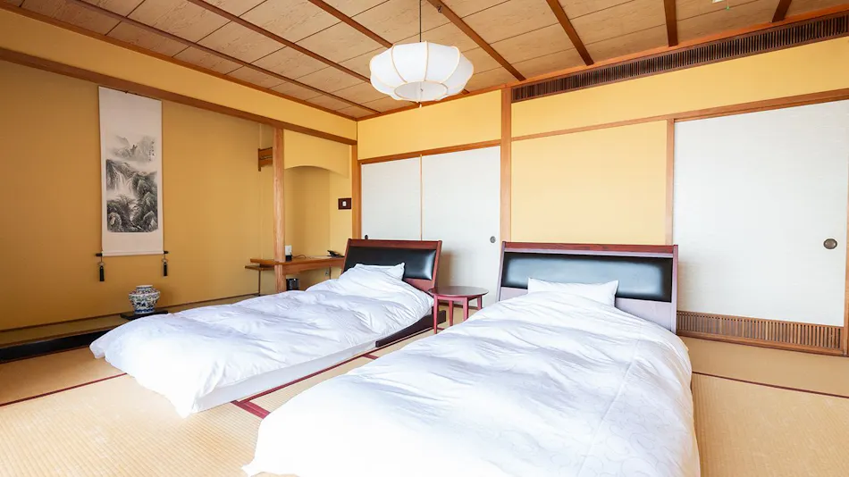 Minamichita Utsumi Onsen "Sumie Chita"