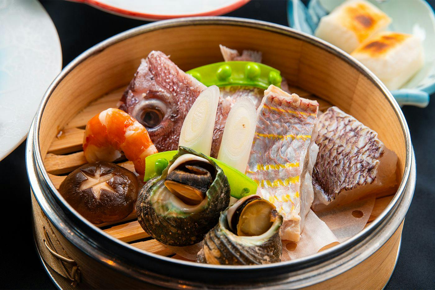 柚富の郷　彩岳館