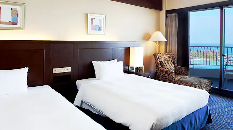 Okinawa Kariyushi Beach Resort Ocean Spa